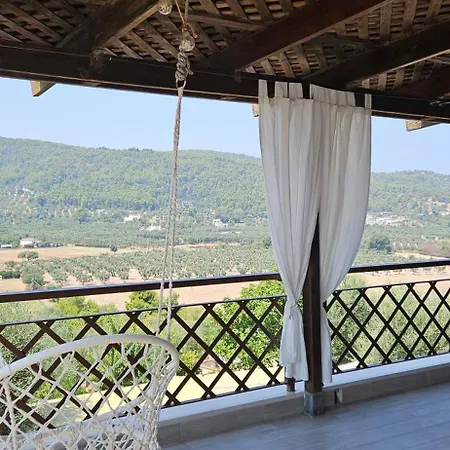 Zwei-zimmer-penthouse-wohnung Mit Terrasse Mit Meerblick Peschici
